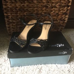 Black Wedge Sandel, Woven Upper, Ankle Strap sz 6